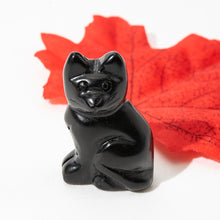Load image into Gallery viewer, Natural Crystal Cat Stone Carving Figurines
