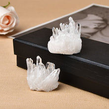 Load image into Gallery viewer, Natural Raw Quartz Crystal
